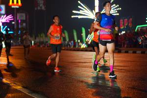 BIB: 445
                            <button type="button" onclick="openModal(16176574)" class="btn btn-primary btn-sm float-right btn-popup" data-toggle="modal" data-target=".modal-high-quality">
                        <i class="fas fa-shopping-cart"></i> Add to Cart
                    </button>
                                            <button type="button" onclick="isThisMe(16176574, true)" class="btn btn-success btn-sm float-right btn-popup btn-isme hidden" data-toggle="tooltip" data-placement="bottom" title="นี่คือรูปของคุณใช่ไหม คลิกที่นี่เพื่อเอาเข้าอัลบั้ม">
                        <i class="fas fa-plus"></i> Add to album
                    </button>
                    <button type="button" onclick="isThisMe(16176574, false)" class="btn btn-warning btn-sm float-right btn-popup btn-isnotme hidden">
                        <i class="fas fa-ban"></i> Remove from album
                    </button>